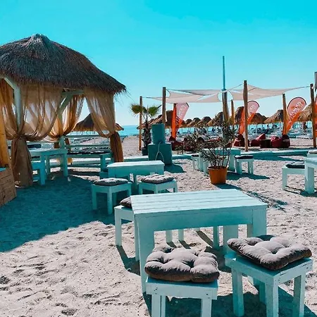 Zoria By Sea View דירה Năvodari